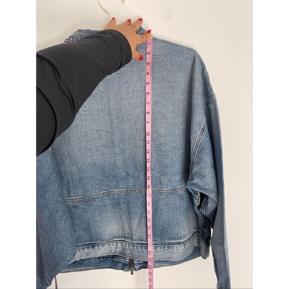 FEAR OF GOD Essentials Denim Jacket Size Large NWT - Picture 13 of 13